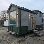 Tiny House Ingo John 'speedy'