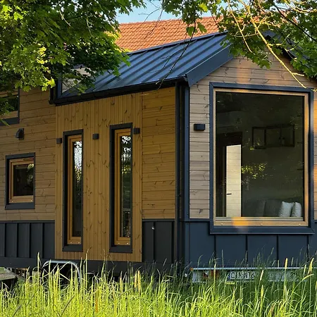 Vakantiehuis Tiny House Ingo John 'speedy'