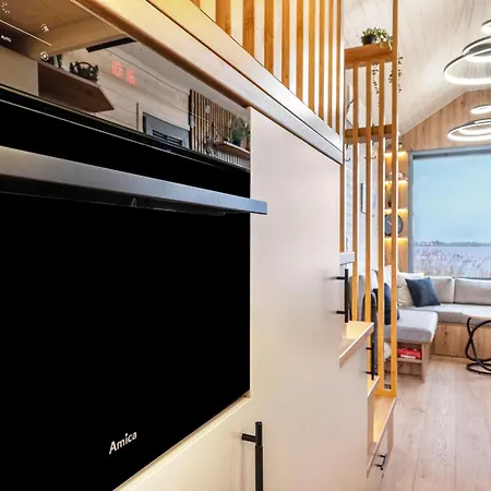 Tiny House Ingo John 'speedy' *